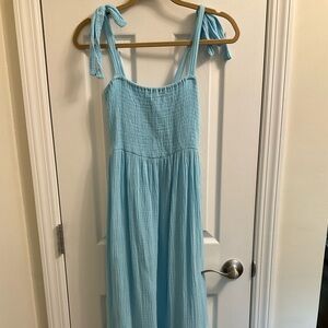 Steve Madden sun dress with tie straps, size small, good comdition